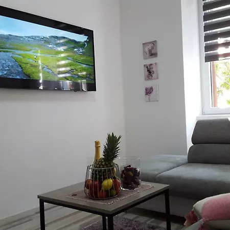 Imperia *** Daire Pula