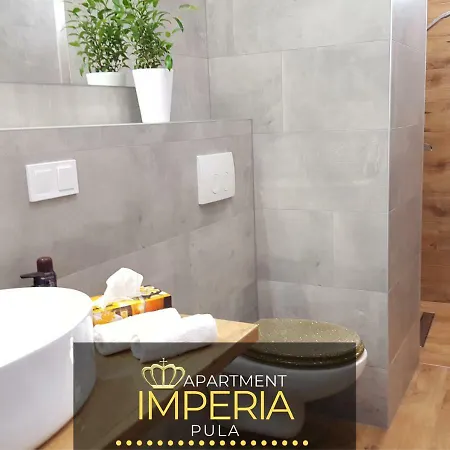 Imperia *** Apartman Póla