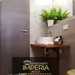 Imperia *** * プーラ