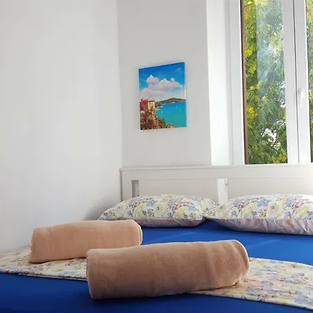 Appartement Imperia *** *