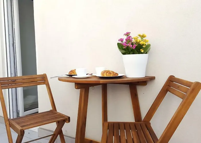 Imperia *** * 풀라