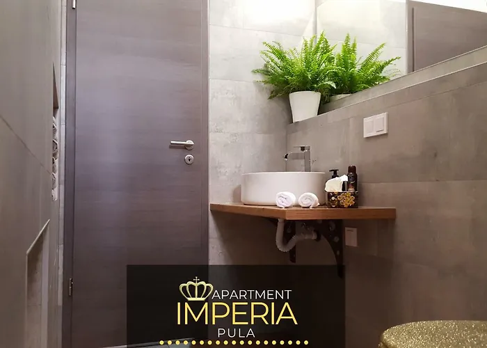Imperia *** * 풀라